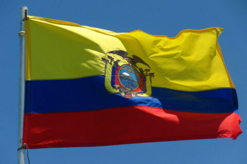 bandera-del-ecuador-2