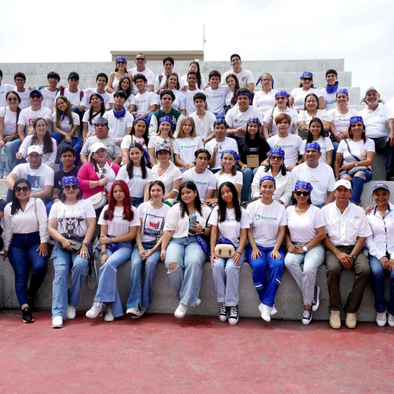 FAMILIAECOMUNDO